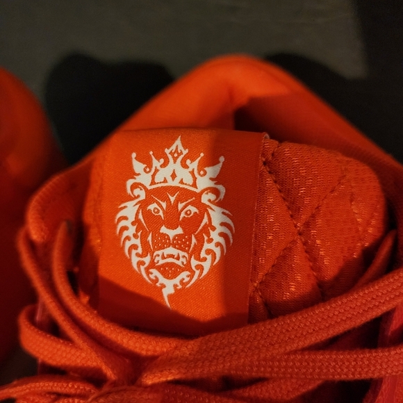 Nike LeBron Witness 8 Basketball Shoes Orange and White Mens Size 18 (Try On) main image 4